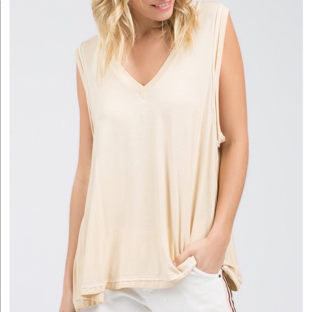 Deep V neck tank honey gold